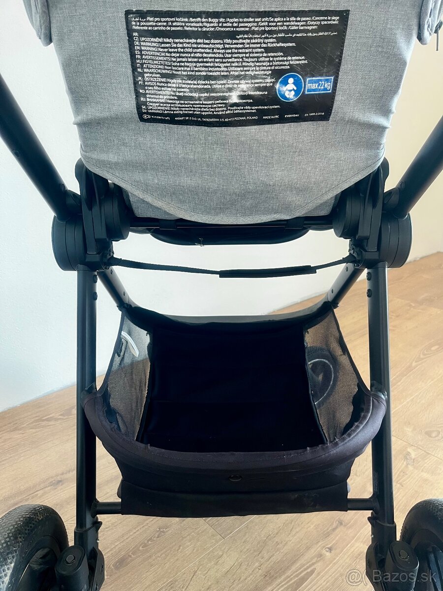 Kinderkraft Everyday 2v1 light grey s príslušenstvom - 9