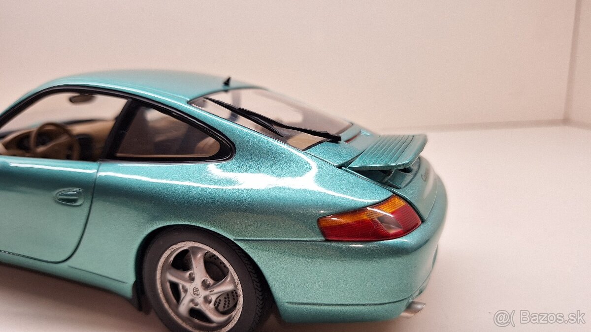 1:18 PORSCHE 911 996 UT - 9