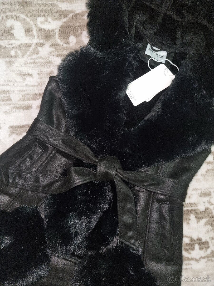 Kožušinová vesta veľ. S - 9