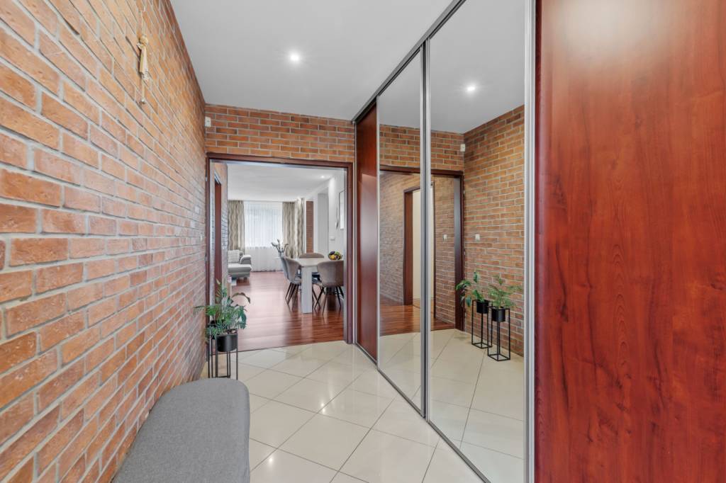 REZERVOVANÉ I BABONY TRE I Moderný 4-izbový dom v Hviezdosla - 9