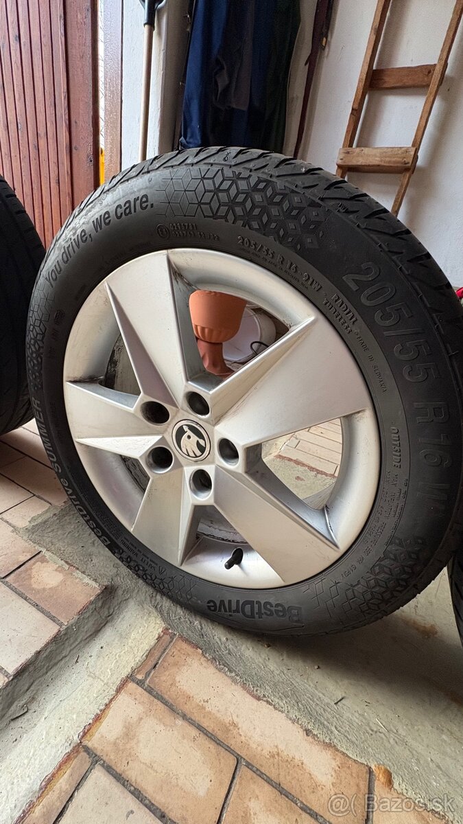 Letne pneumatiky + disky na Škoda - 9