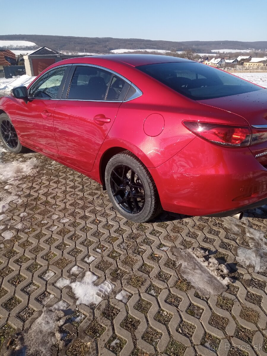 Mazda 6 benzín - 9