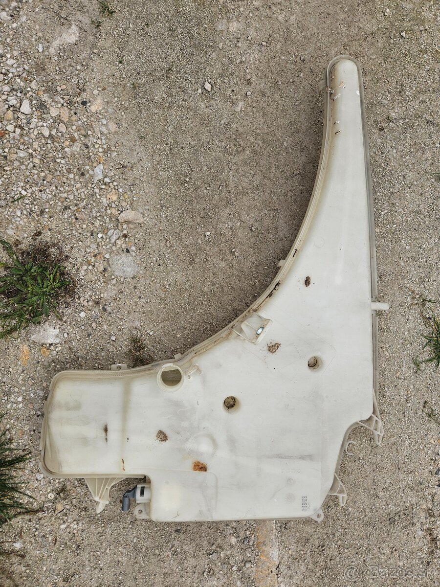 Rozpredám BMW e87 118d 90kw - 9