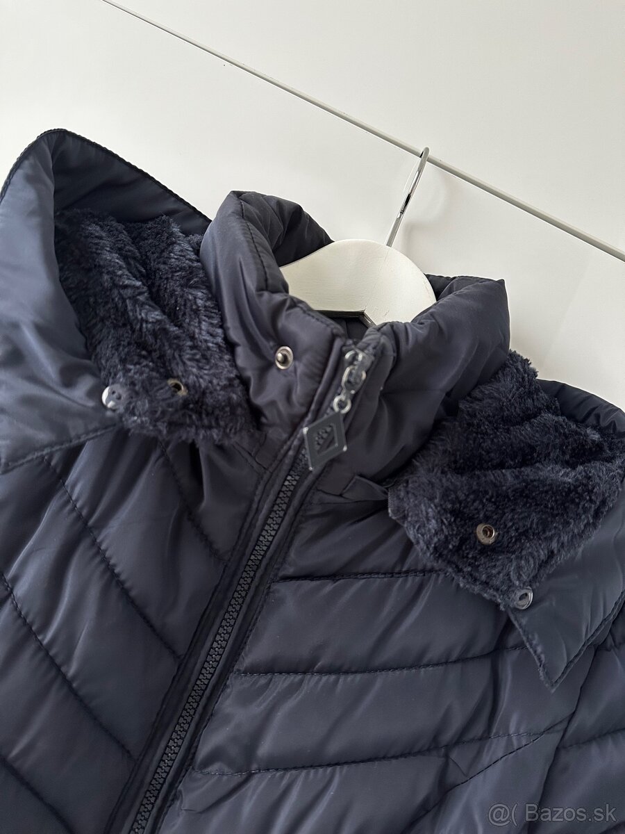 zimna zateplena bunda - 9