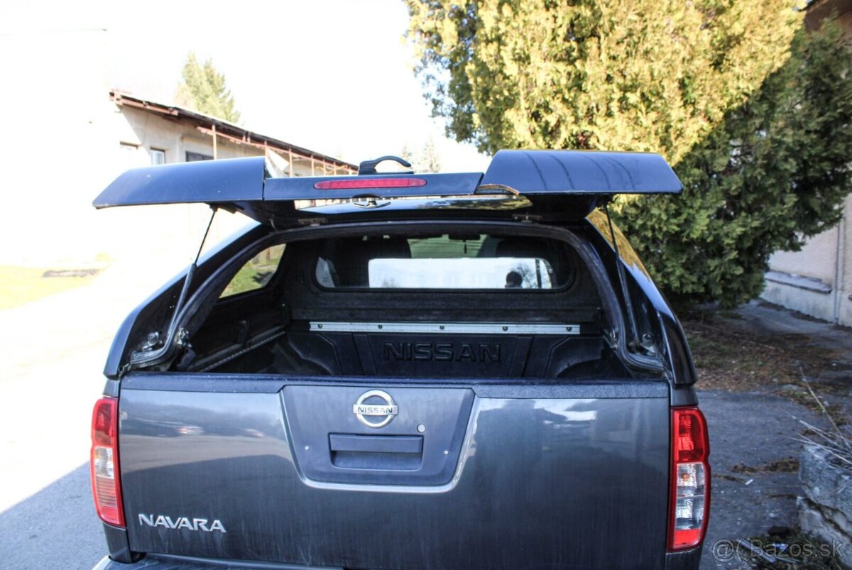 Nissan Navara DoubleCab 2.5 dCi - 9