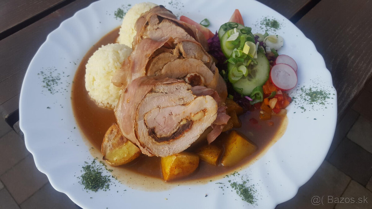 KUCHÁR - KUCHÁRKA - 9