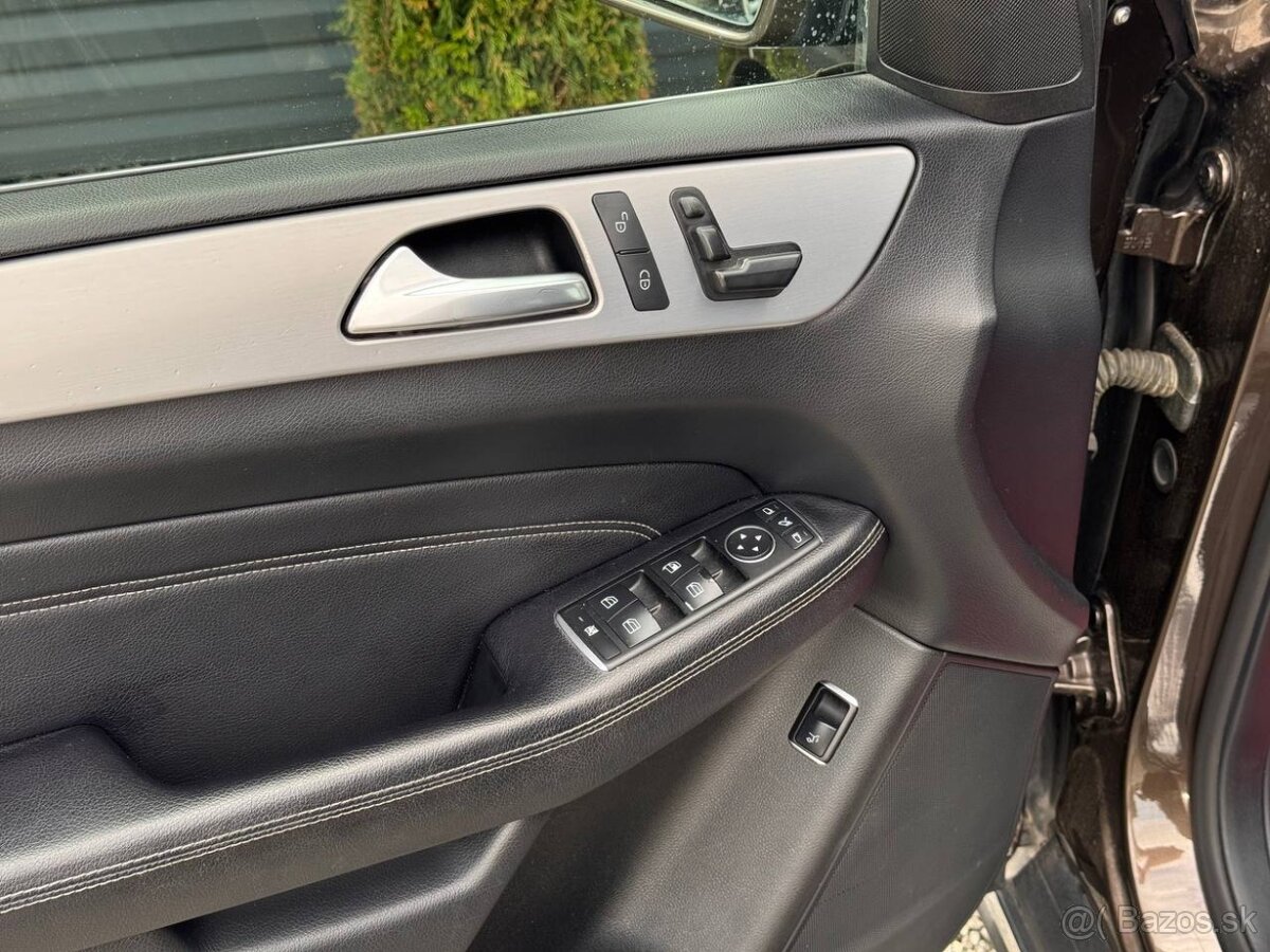 Mercedes-Benz ML 350 CDI - 9