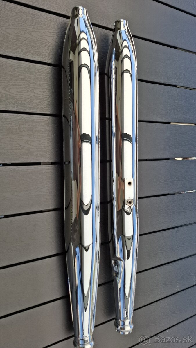 Chromované výfuky kyvacka, panelka, perak - 9