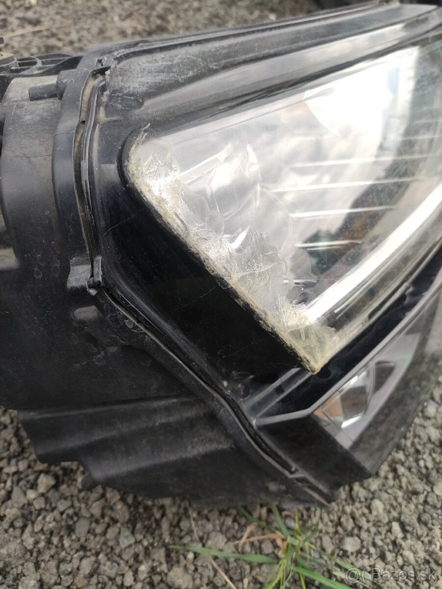 Škoda Karoq Predné svetlá - 9