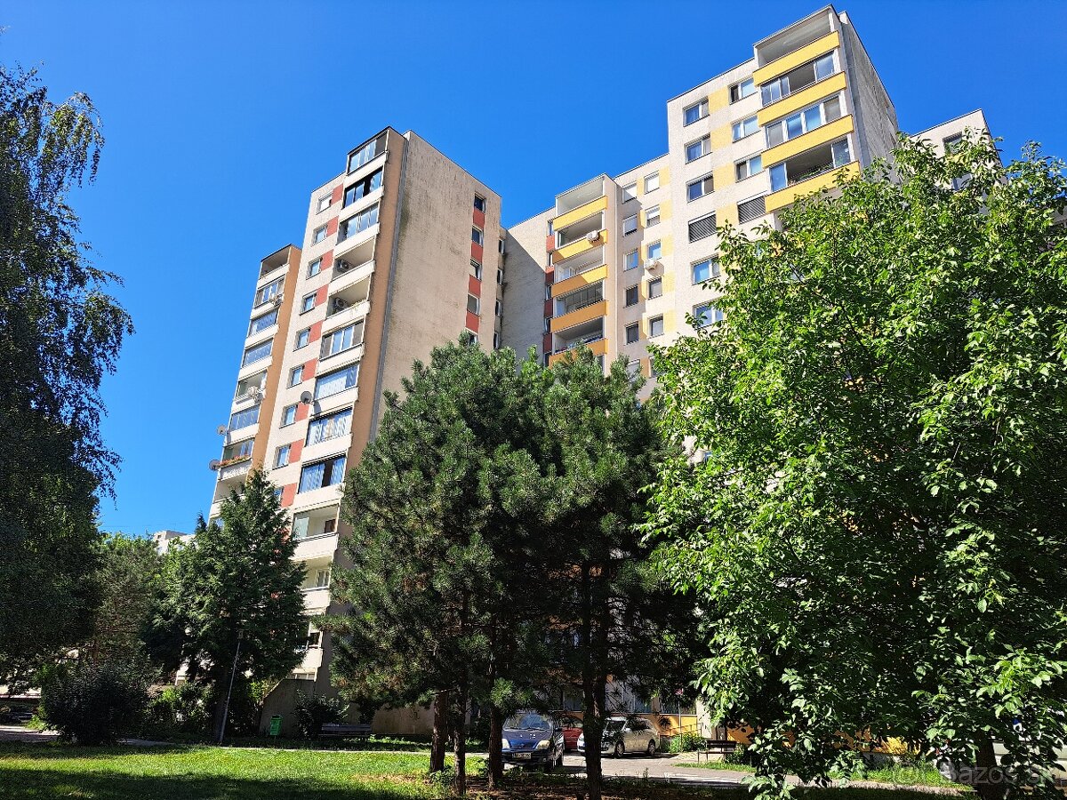 Predaj 4 izb. byt na Jégeho ul. - 9