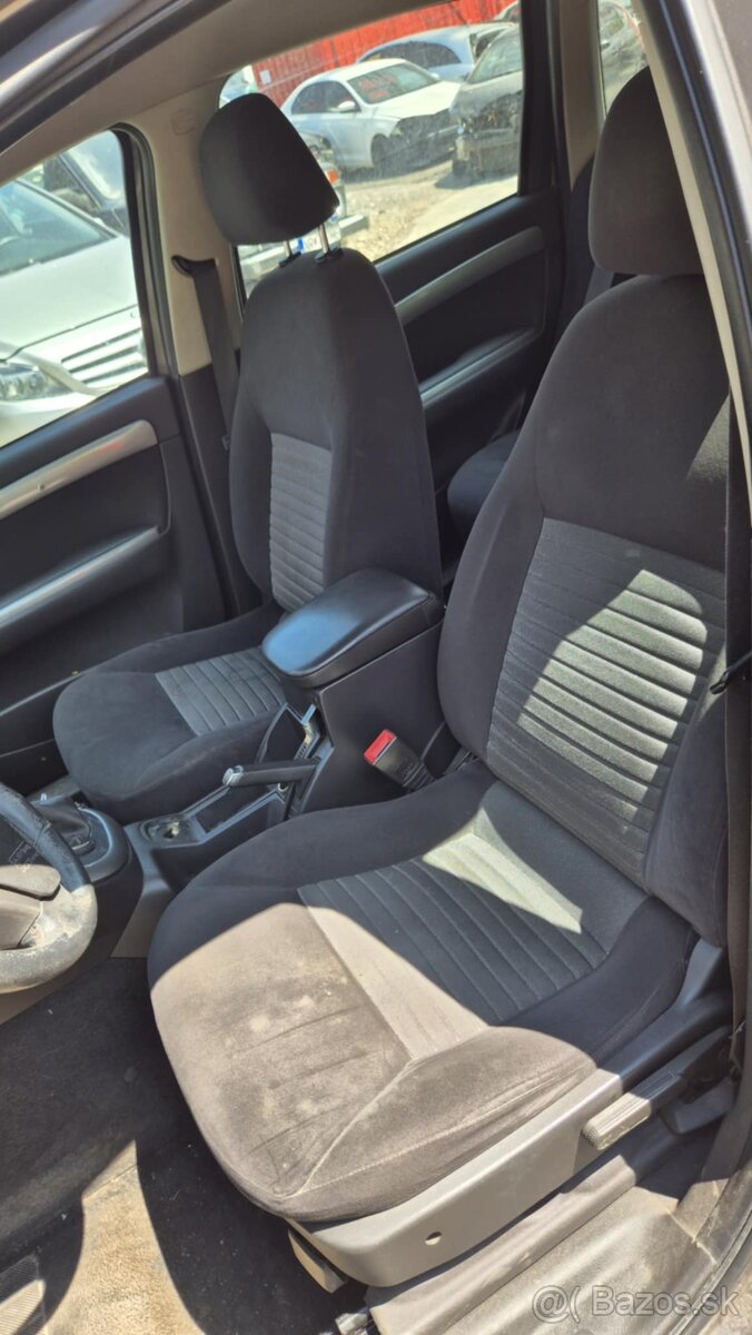 Fiat Croma 1,9JTD 110kw kód motora: 939A2000 - 9