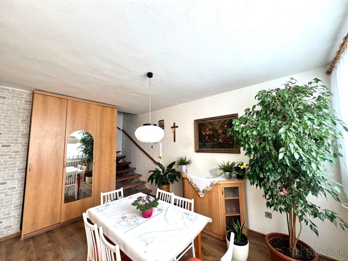 EXKLUZÍVNE Pekný rodinný dom na PREDAJ - 9