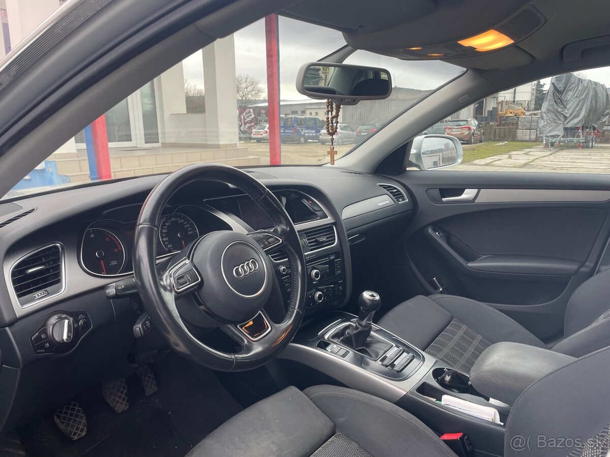 Predám Audi A4 Limousine B8 - 9