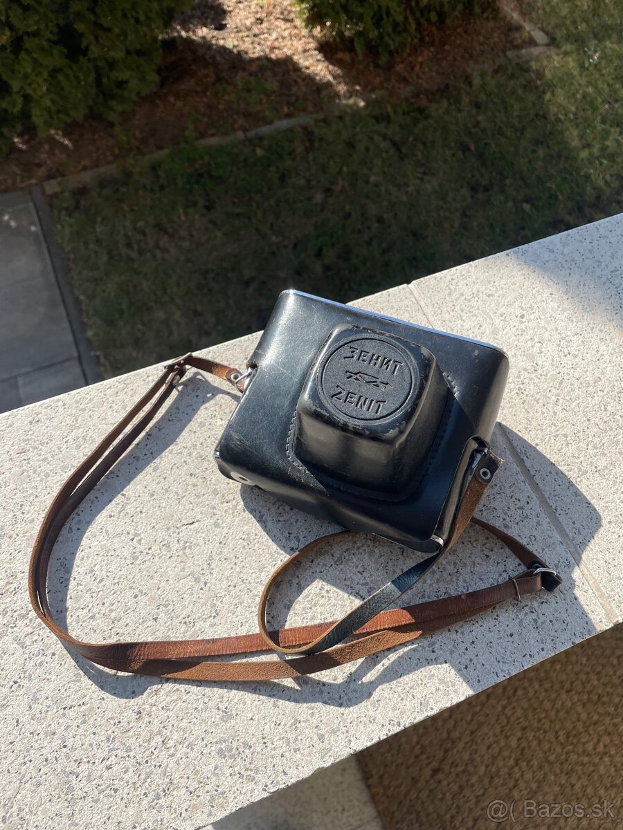 Analógova zrkadlovka Zenit E + Helios 44-2 - 9