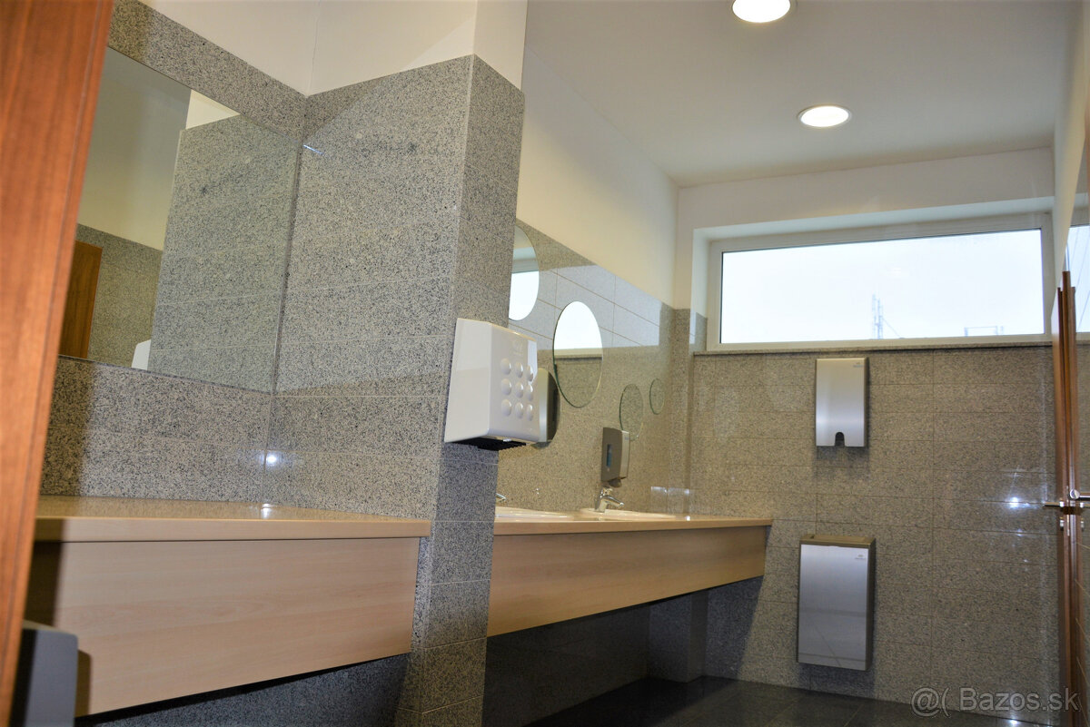 Kancelárske priestory - 85 m2 - v centre pri Auparku - 9