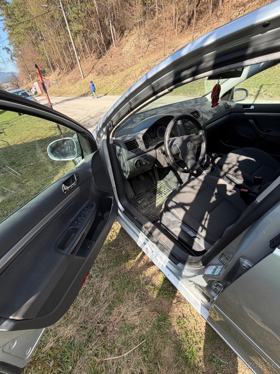 Golf V 1.6 benzín - 9