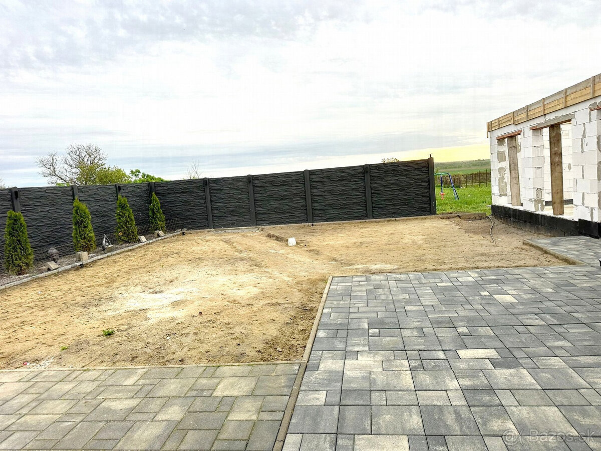 Predaj luxusného rodinného domu v obci Jesenské okr. Rim.Sob - 9