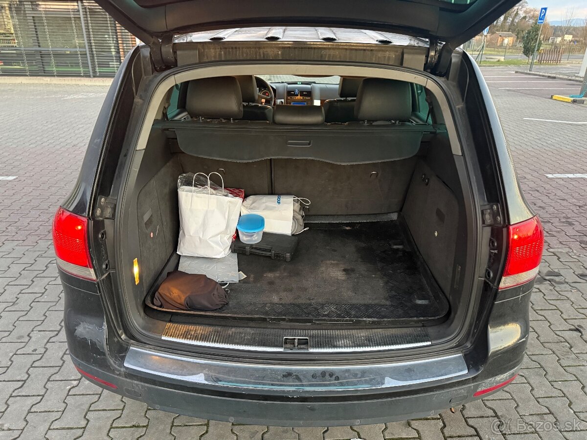 Volkswagen Touareg 2.5TDI - 9