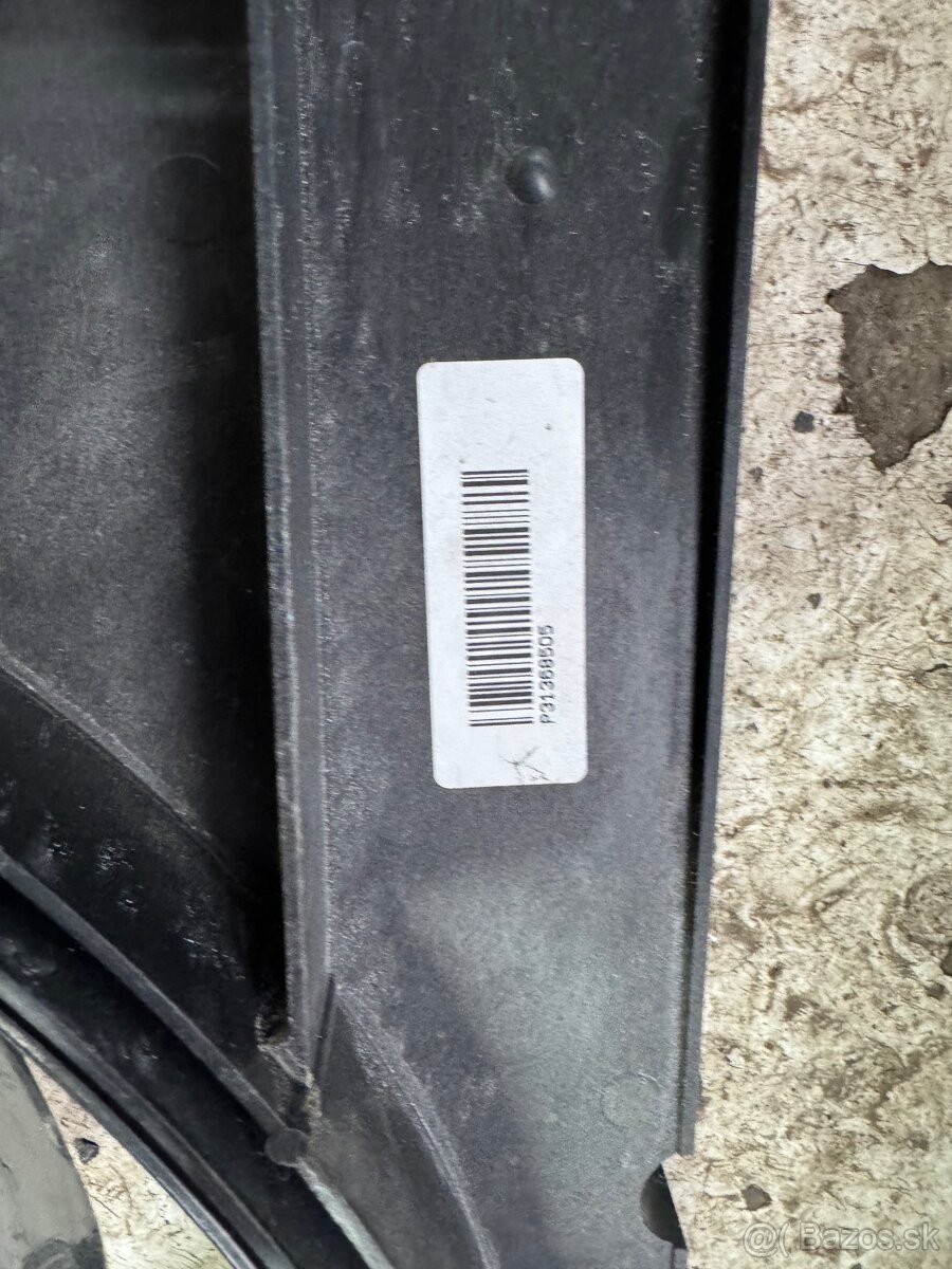 Predám diely Volvo v40 - 9