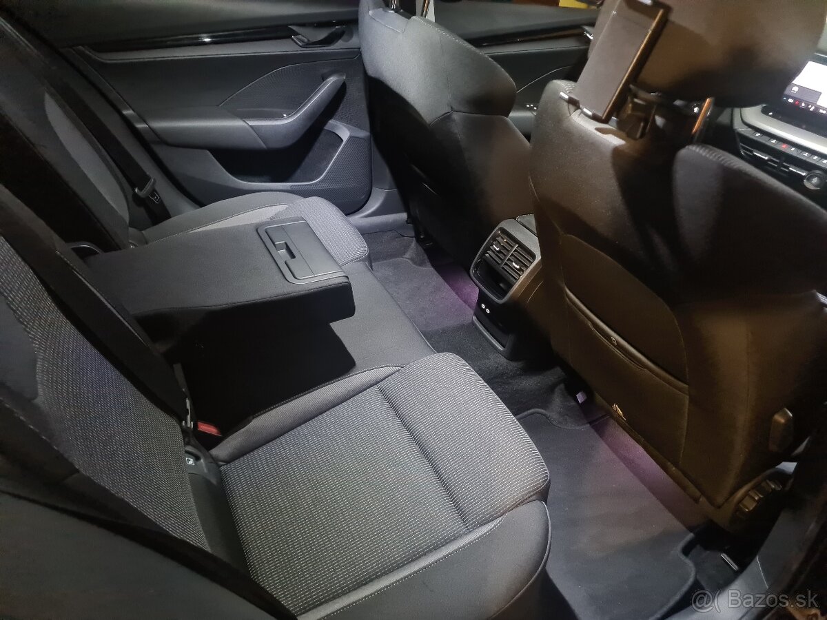 ŠKODA Octavia 4 Combi 2,0 TDi , odpočet DPH - 9