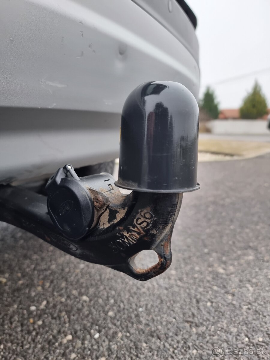 Ford Kuga 2.0 TDCi Duratorq Titanium A/T AWD za 13.600 € - 9