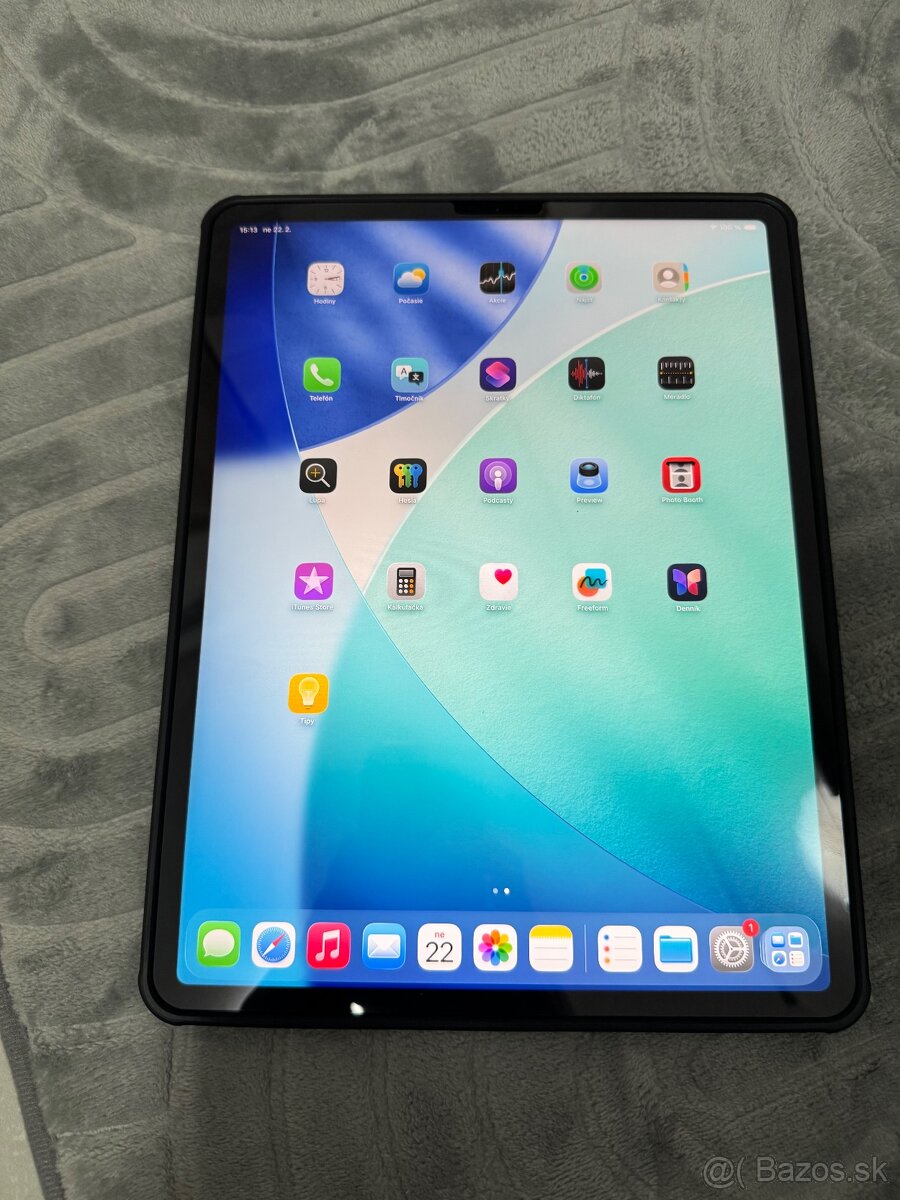 iPad Pro 12,9 (3. generácia) 256GB - Wi-Fi + SIM (Cellular) - 9
