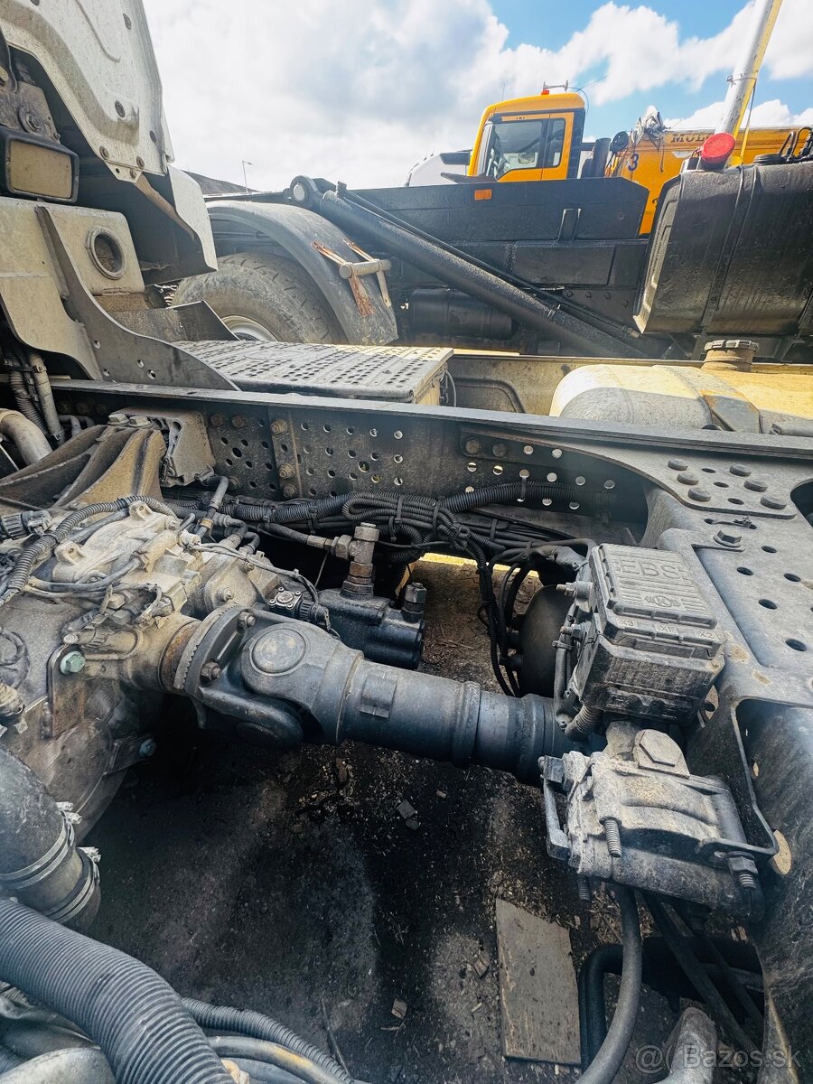 Mercedes actros mp4 18430 - 9