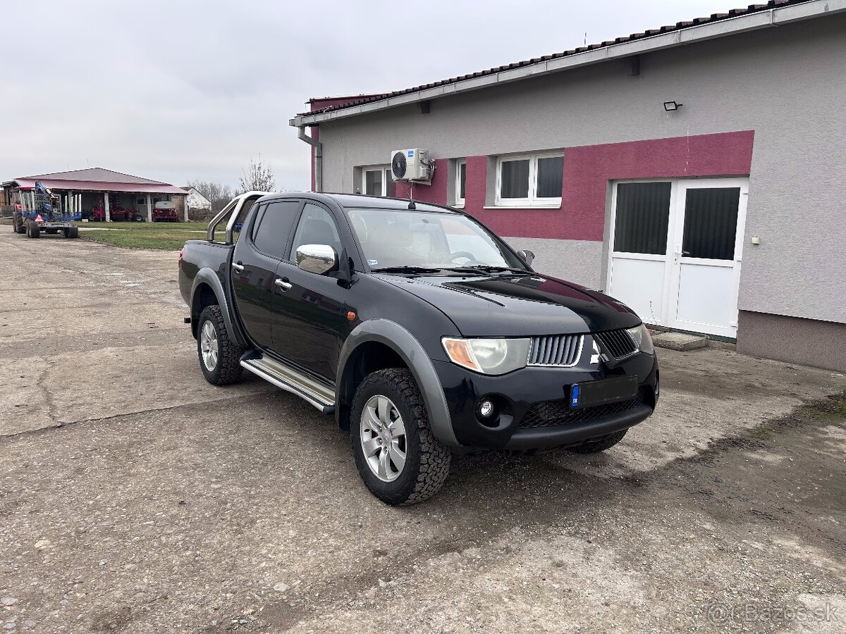 L200 - 9