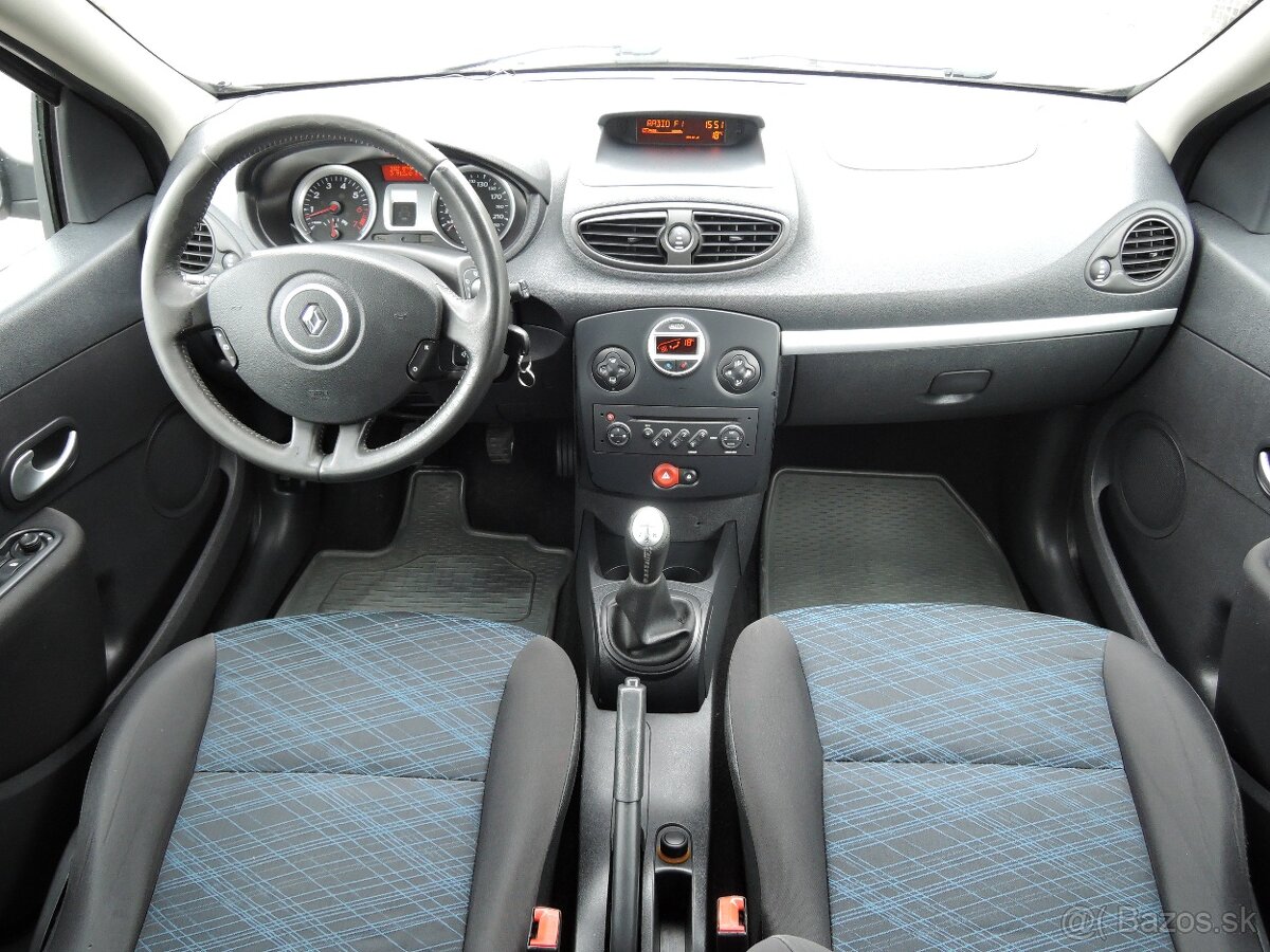 Renault Clio Grandtour 1,2 TCe Servis DigiKlima 2009 - 9