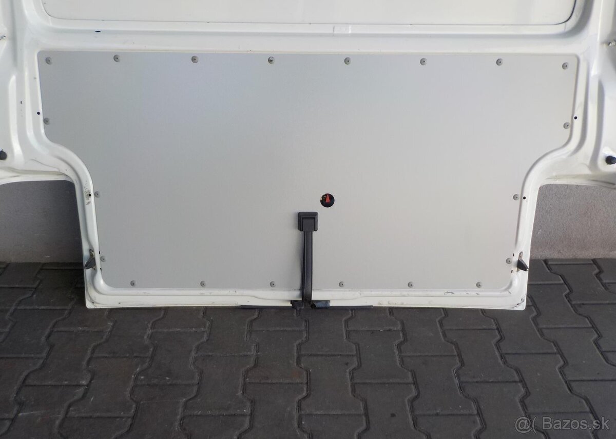 Zadne dvere VW T4 - 9
