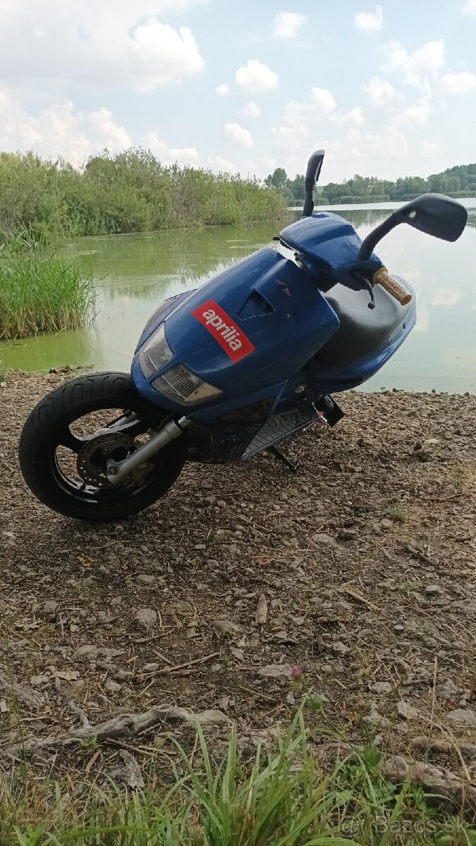 Aprilia sr50 - 9