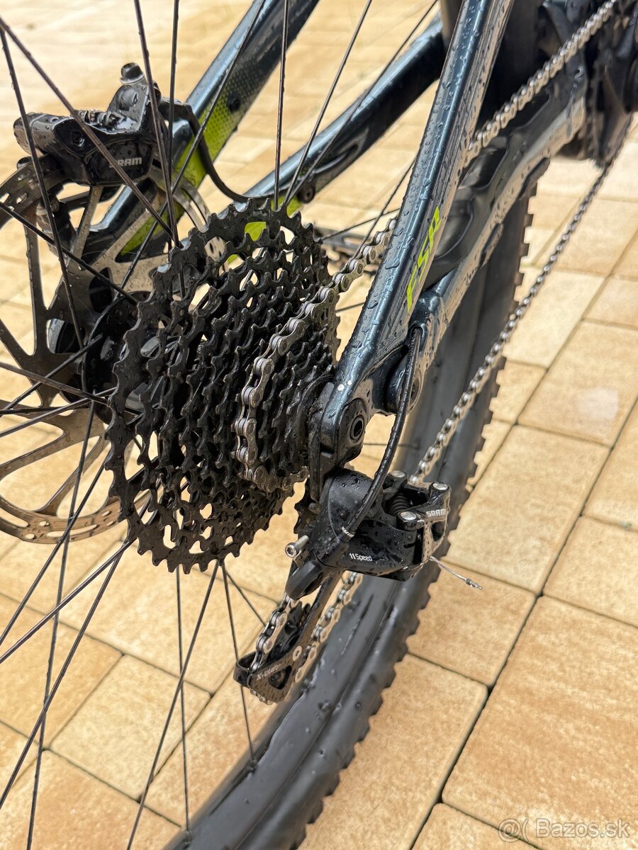 Specialized E-bike - 9