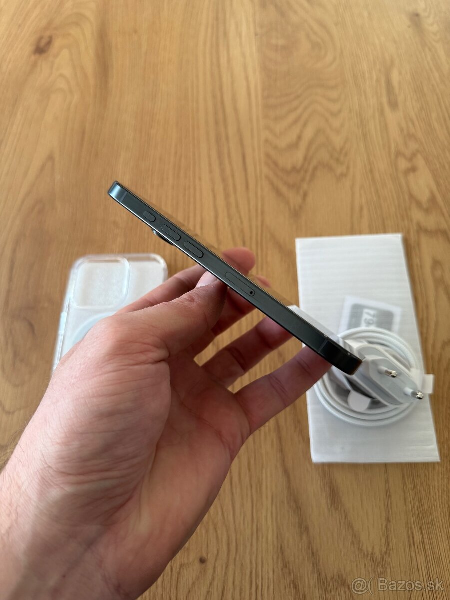 iPhone 16 Pro 128 gb Black Titanium v záruke +príslušenstvo - 9
