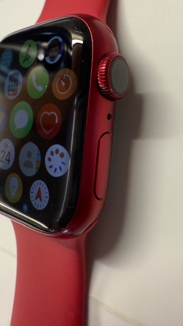 Apple Watch Series 7, GPS (Produkt) Red, 41 mm - 9