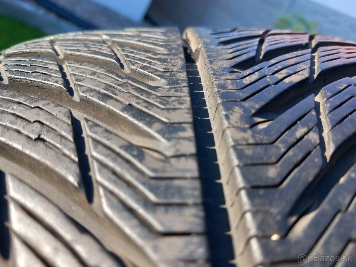 225/45 r19 zimne pneumatiky - 9