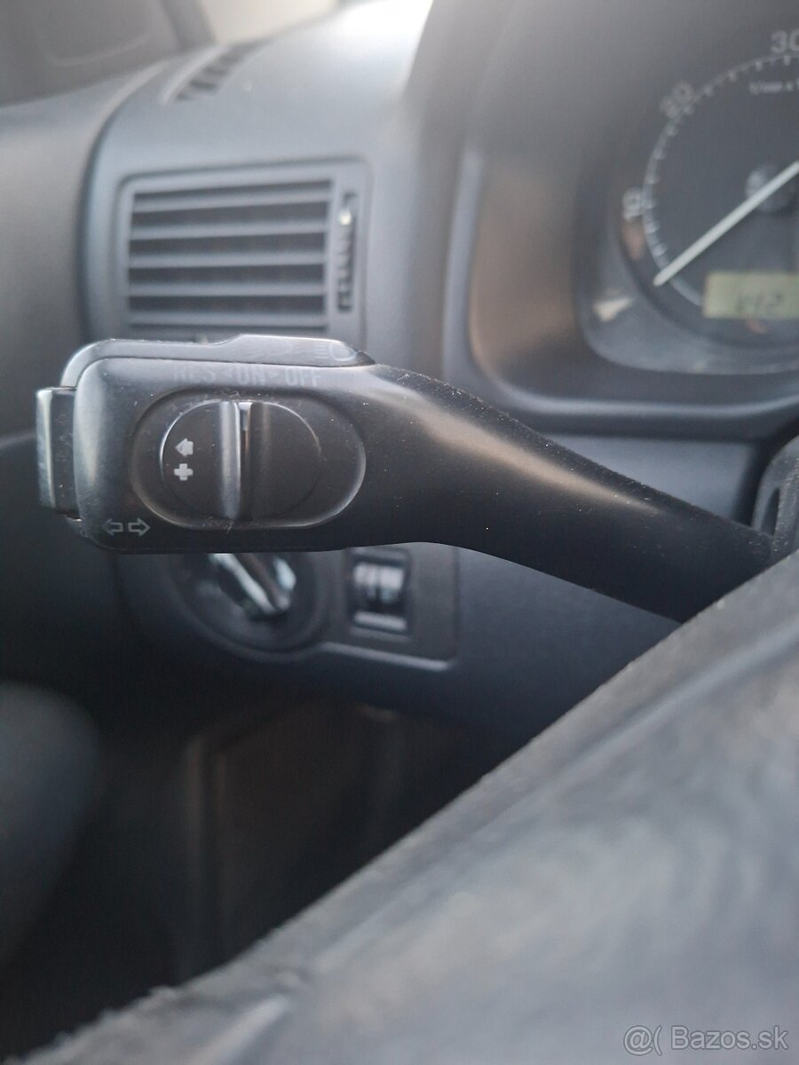 Skoda Octavia 1.9tdi Tour - 9