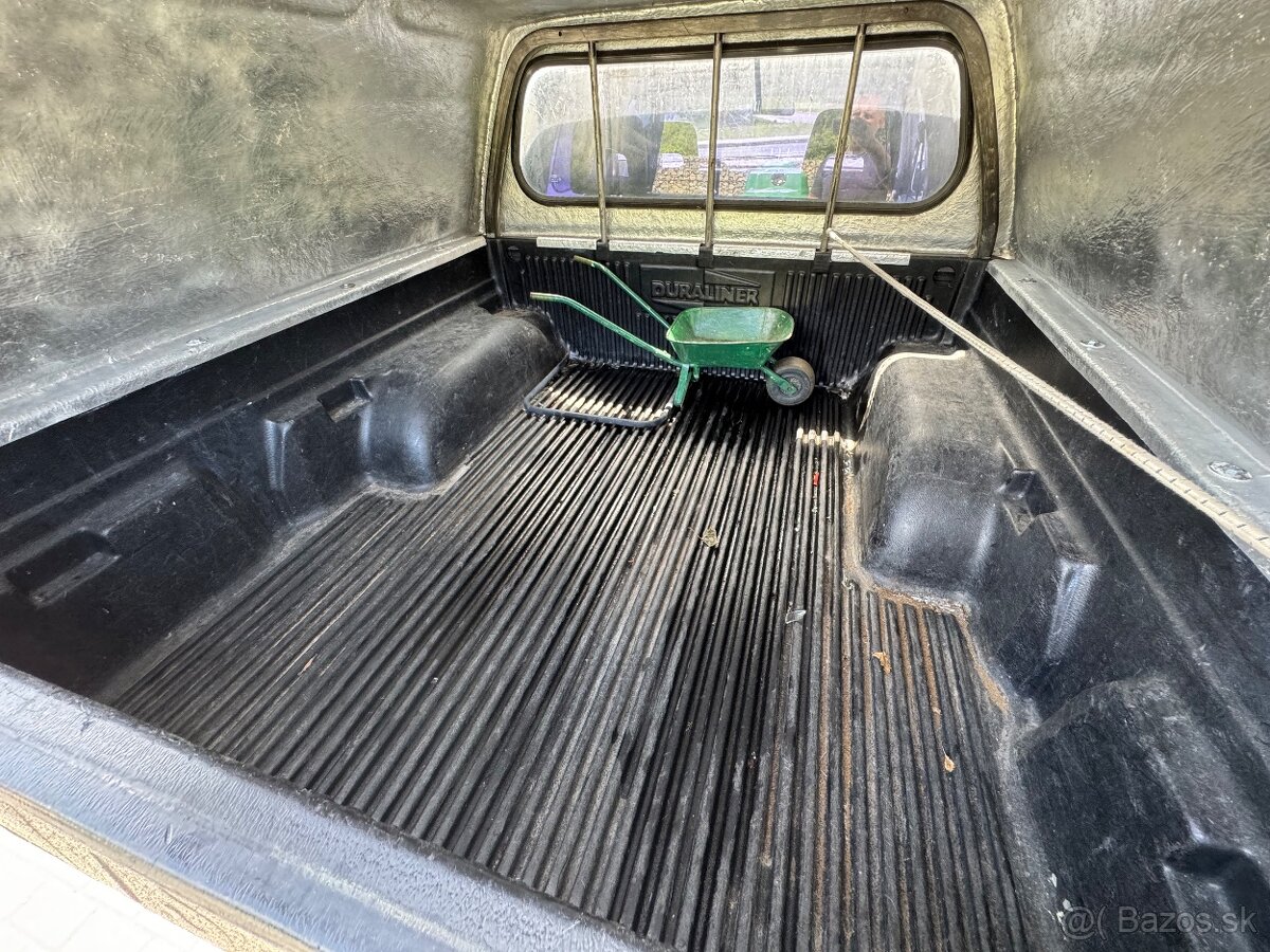 Predám Mitsubishi L200 2.5 1994 - 9