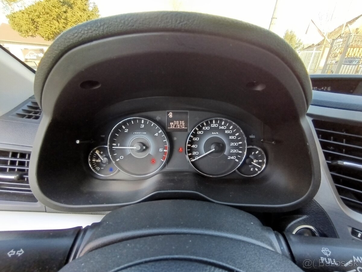 Subaru Legacy 2.0D 4×4 Kombi 110kW/150PS Kamera - 9