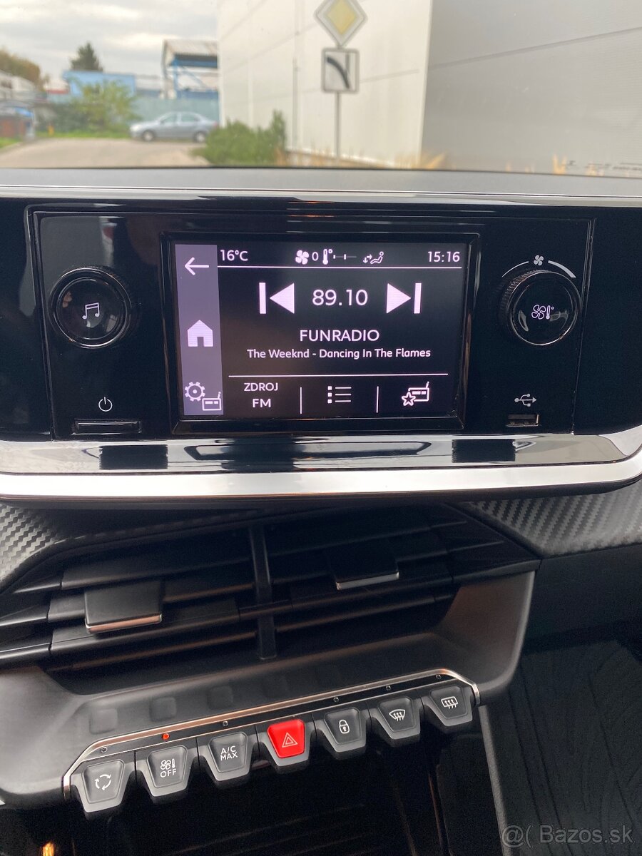 2020 Peugeot 208 1.2 PureTech Active odpočet DPH - 9