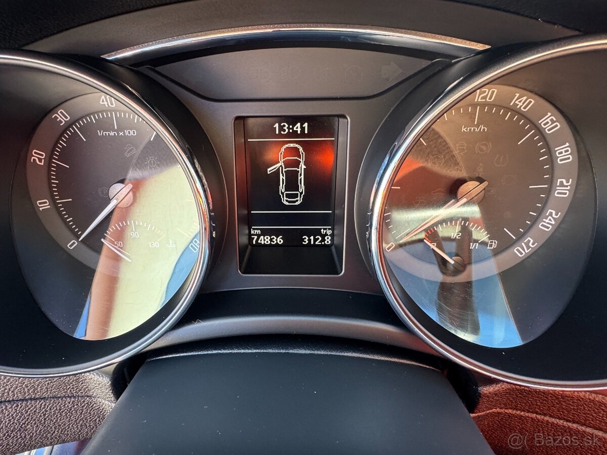 Škoda Superb 1.4 TSI Family - 9