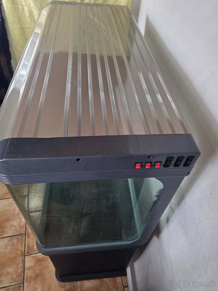 Predám nádherné akvárium - 9