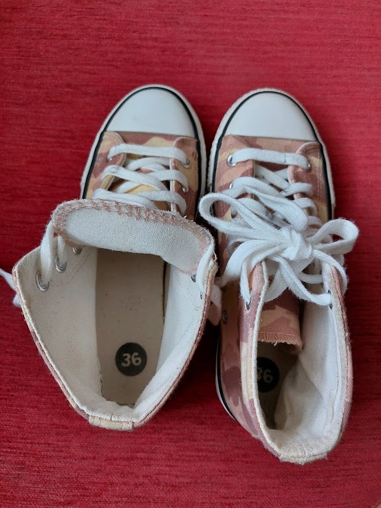 Platenky - converse 35 - 9