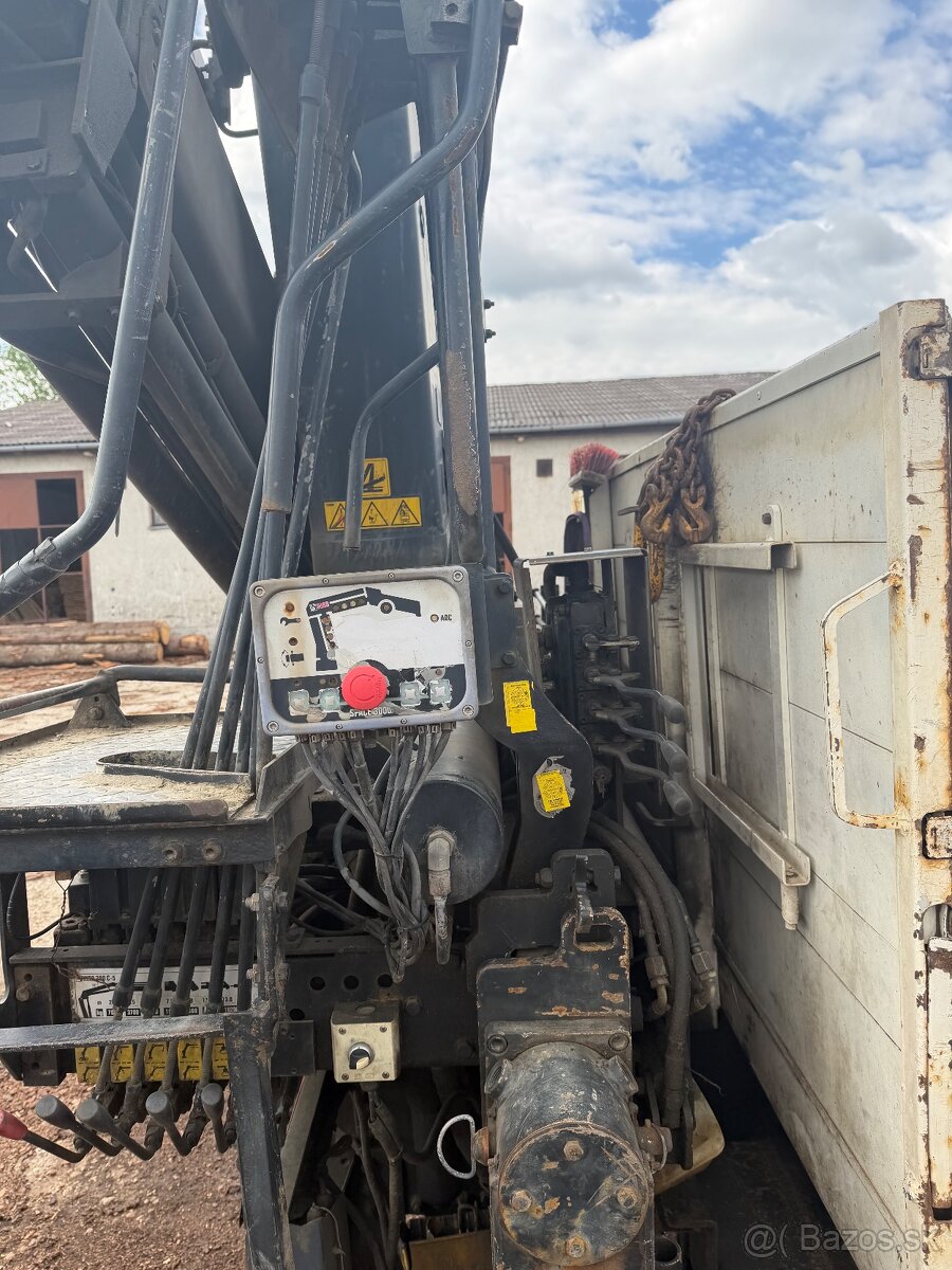 Iveco s hydraulickou rukou - 9