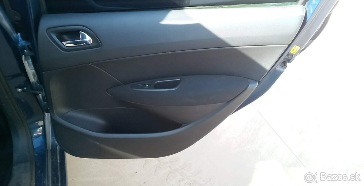 Peugeot 308 1,6HDi 80kw kód:9HZ - 9