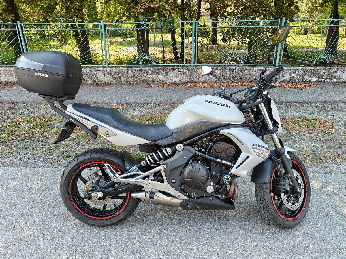 Kawasaki ER6N - 9