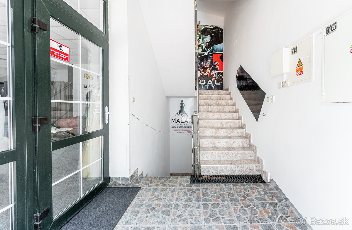 Na predaj polyfunkčná budova, 320 m2 - Centrum, Michalovce - 9