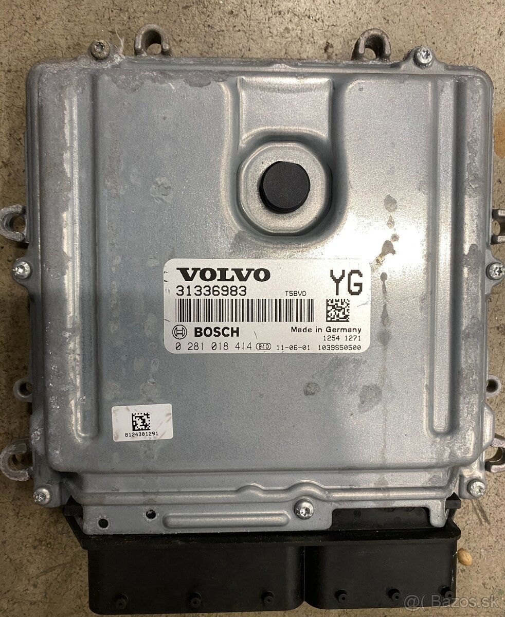 Rozpredam Volvo XC60 I 2,4d 2008-2016 - 9