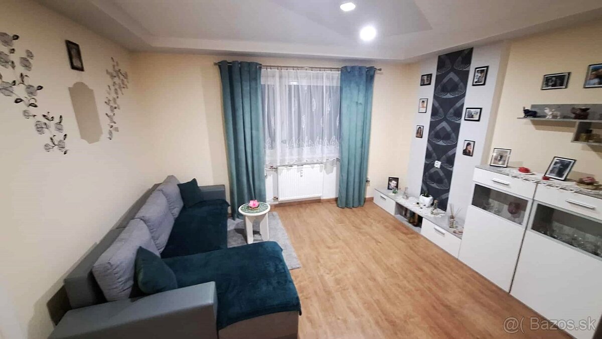 EXKLUZÍVNY PREDAJ-Kompletne prerobený 2 izb. tehlový byt KN - 9