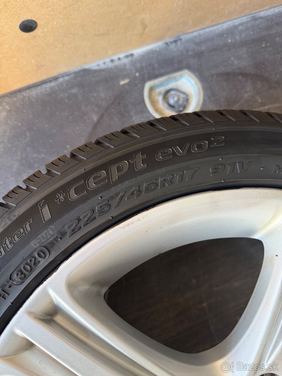 BMW disky + pneumatiky. 225/45 R17. Rad 1. - 9