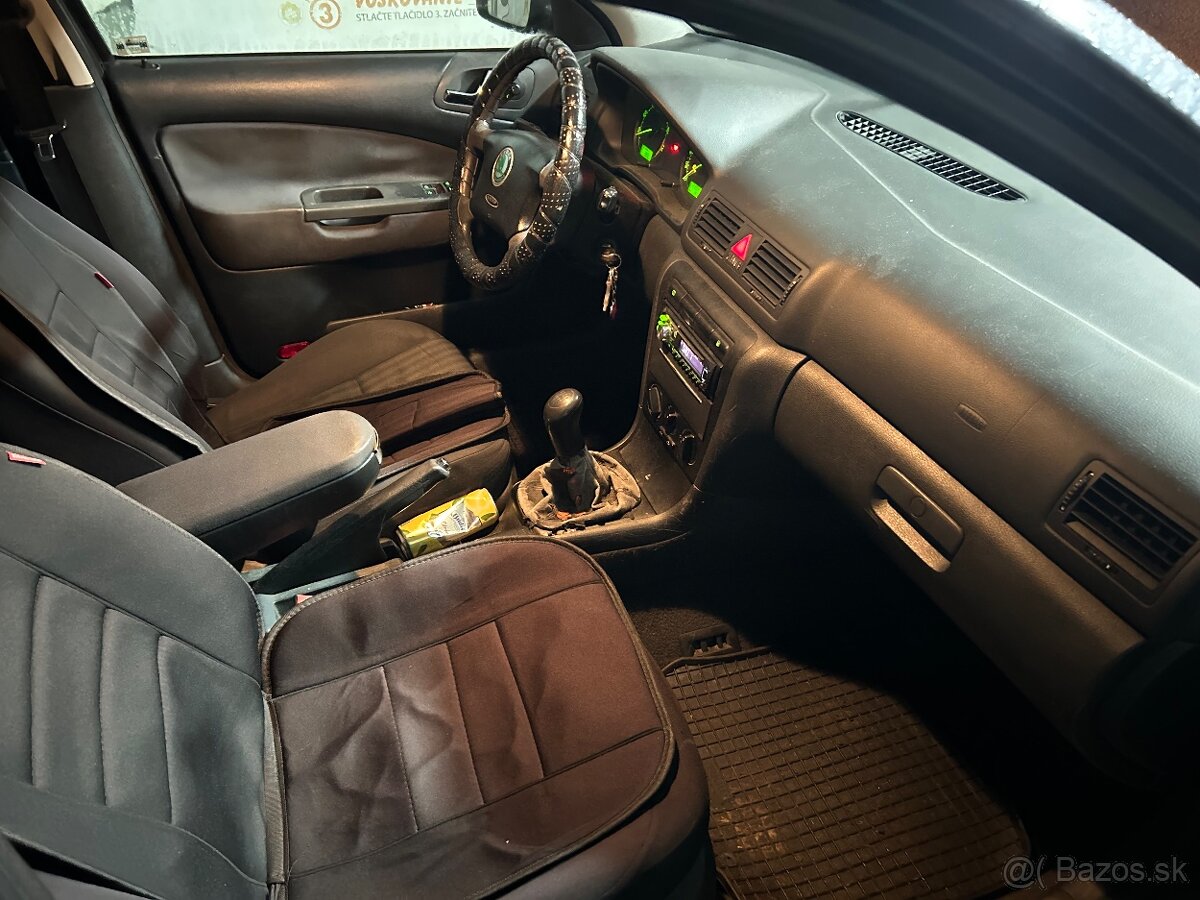 Škoda octavia 1 Tour - 9